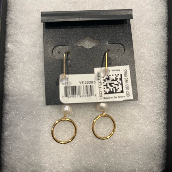 AQUA Sterling Silver and Pearl Earrings from Bloomingdale’s - Picture 4 of 6